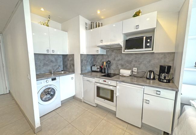 Studio in Nice - ROYAL LUXEMBOURG PROMENADE Studio in Nice - ROYAL LUXEMBOURG PROMENADE