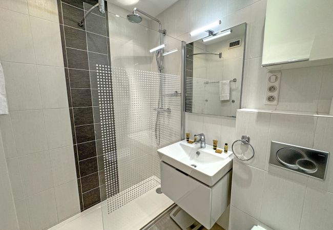 Studio in Nice - ROYAL LUXEMBOURG PROMENADE Studio in Nice - ROYAL LUXEMBOURG PROMENADE