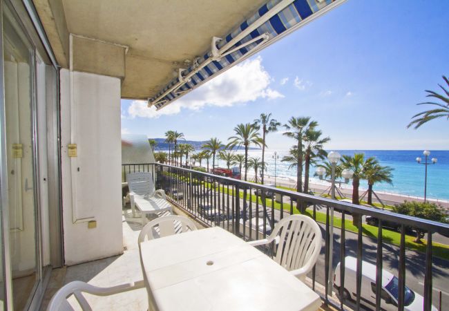 Apartment in Nice - CARIATIDES PROMENADE SEA VIEW Apartment in Nice - CARIATIDES PROMENADE SEA VIEW