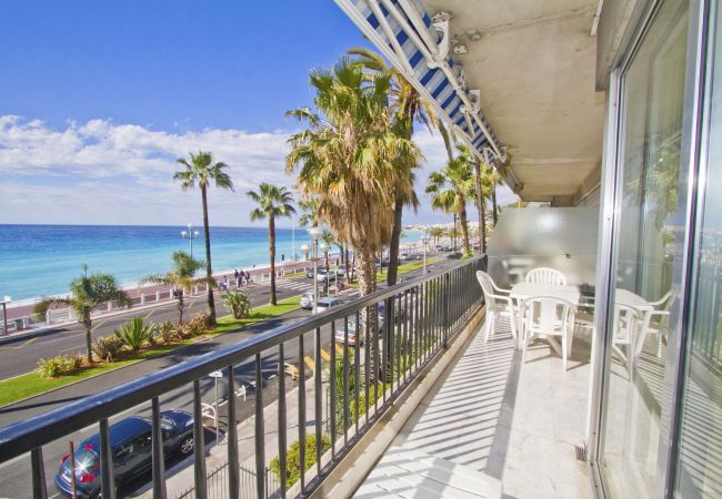 Apartment in Nice - CARIATIDES PROMENADE SEA VIEW Apartment in Nice - CARIATIDES PROMENADE SEA VIEW