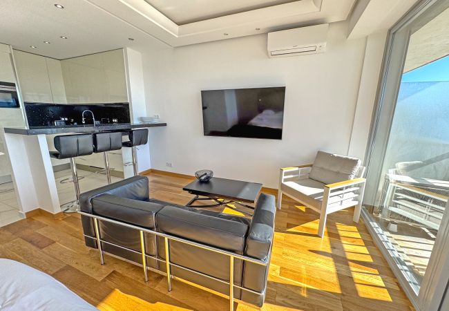 Studio in Nice - CARIATIDES STUDIO PROMENADE Studio in Nice - CARIATIDES STUDIO PROMENADE