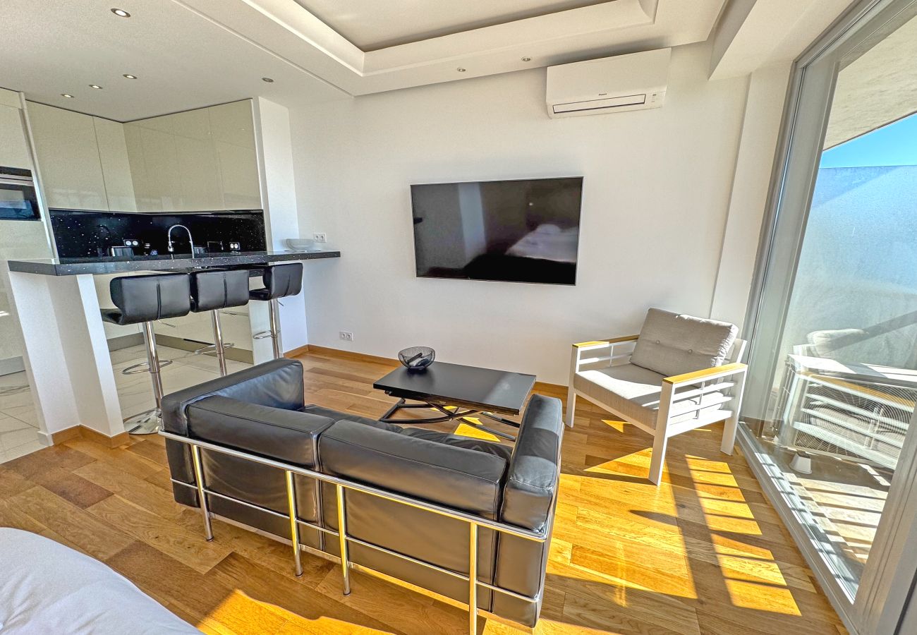Studio in Nice - CARIATIDES STUDIO PROMENADE Studio in Nice - CARIATIDES STUDIO PROMENADE