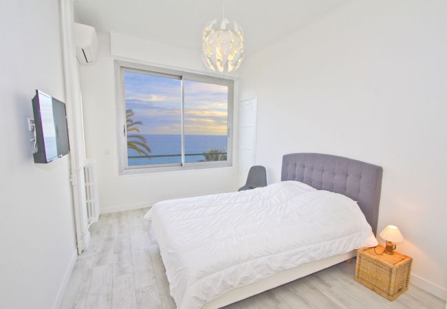 Apartment in Nice - AZUR PROMENADE  Apartment in Nice - AZUR PROMENADE