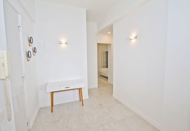 Apartment in Nice - AZUR PROMENADE  Apartment in Nice - AZUR PROMENADE