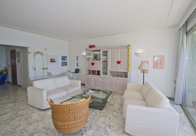 Apartment in Nice - SEA FRONT PALATIN Apartment in Nice - SEA FRONT PALATIN