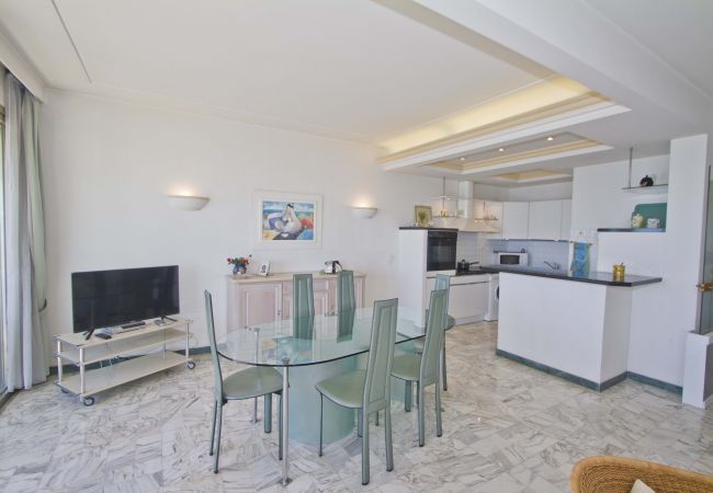 Apartment in Nice - SEA FRONT PALATIN Apartment in Nice - SEA FRONT PALATIN