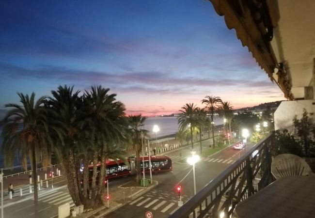 Apartment in Nice - SEA FRONT PALATIN Apartment in Nice - SEA FRONT PALATIN