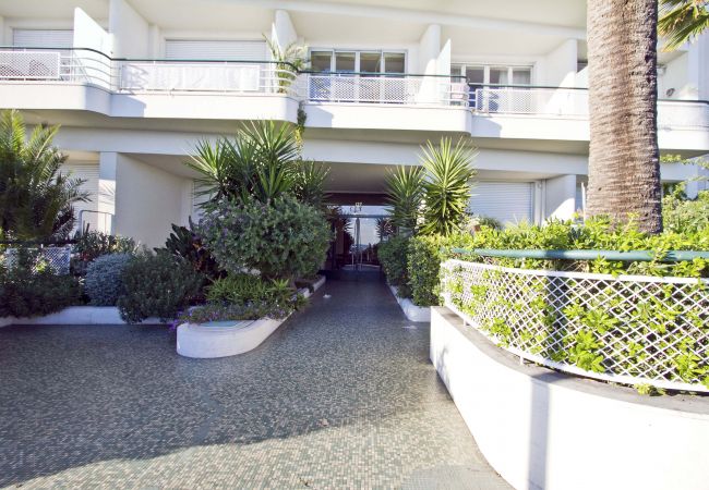 Apartment in Nice - FLORIDA SEA FRONT Apartment in Nice - FLORIDA SEA FRONT