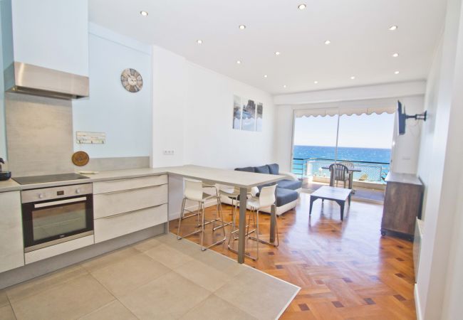 Apartment in Nice - FLORIDA SEA FRONT Apartment in Nice - FLORIDA SEA FRONT