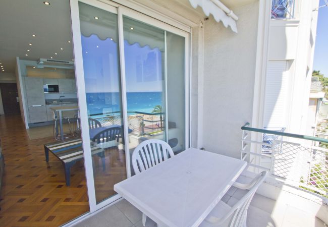 Apartment in Nice - FLORIDA SEA FRONT Apartment in Nice - FLORIDA SEA FRONT