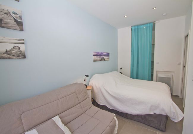 Apartment in Nice - FLORIDA SEA FRONT Apartment in Nice - FLORIDA SEA FRONT