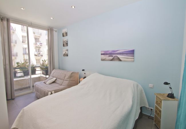 Apartment in Nice - FLORIDA SEA FRONT Apartment in Nice - FLORIDA SEA FRONT