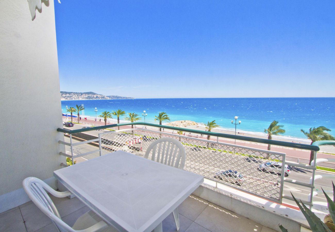 Apartment in Nice - FLORIDA SEA FRONT Apartment in Nice - FLORIDA SEA FRONT