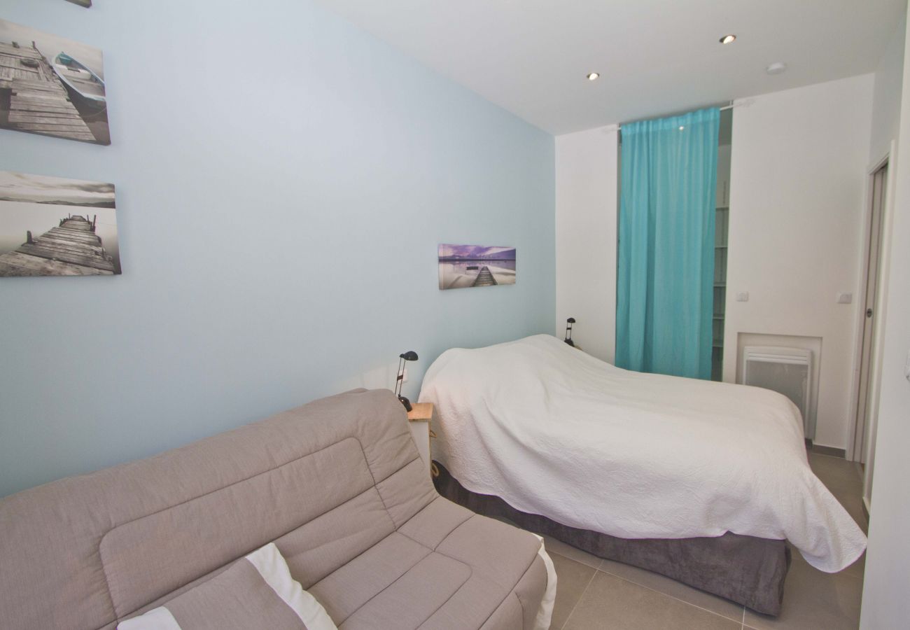 Apartment in Nice - FLORIDA SEA FRONT Apartment in Nice - FLORIDA SEA FRONT
