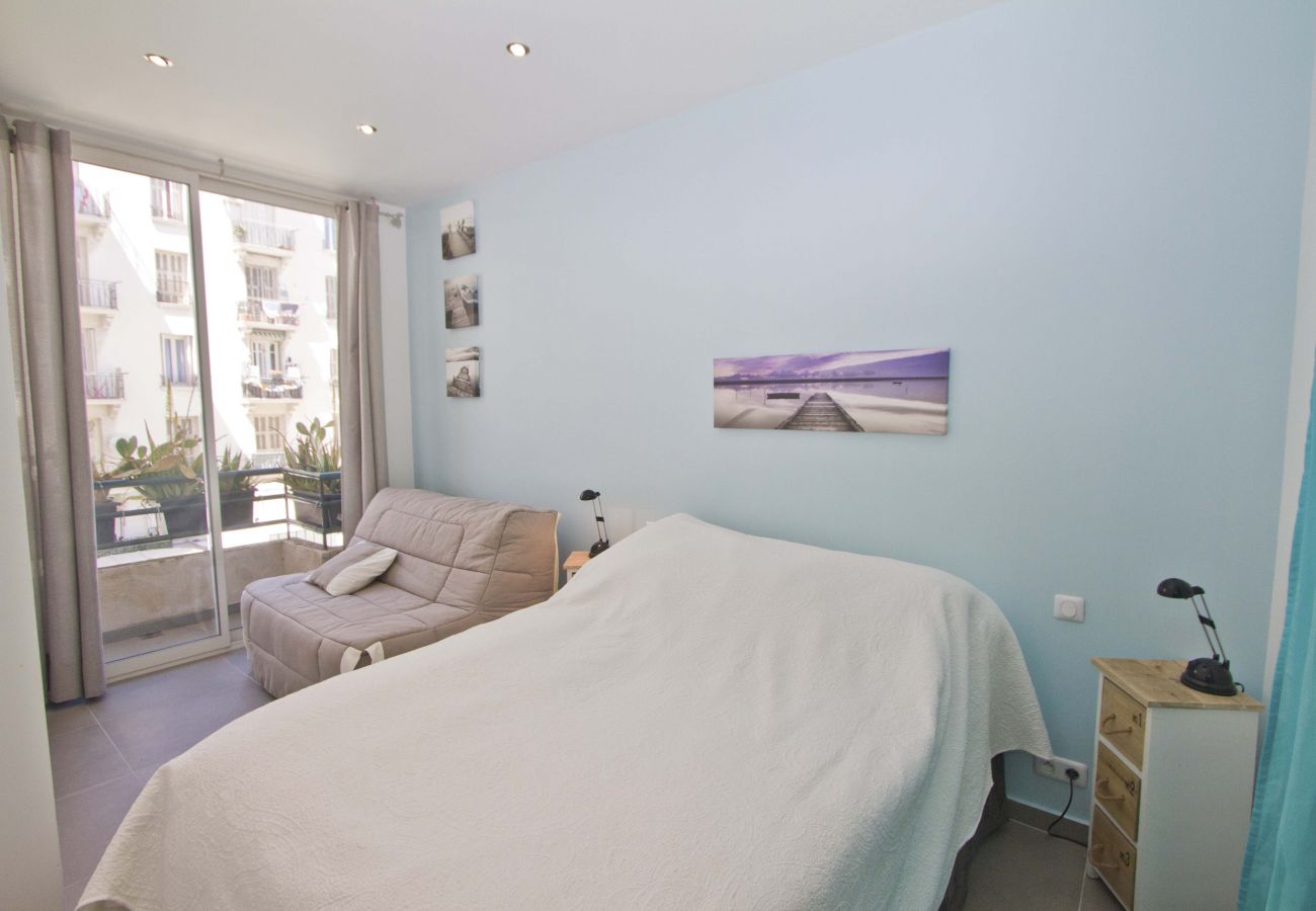 Apartment in Nice - FLORIDA SEA FRONT Apartment in Nice - FLORIDA SEA FRONT