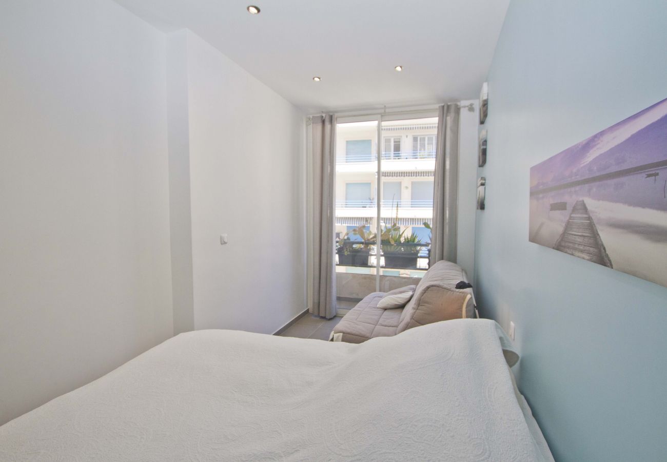 Apartment in Nice - FLORIDA SEA FRONT Apartment in Nice - FLORIDA SEA FRONT