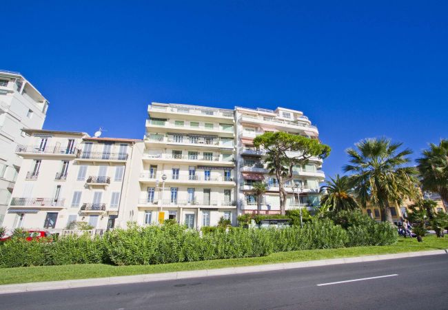 Apartment in Nice - HOLIDAY VIGIE PROMENADE Apartment in Nice - HOLIDAY VIGIE PROMENADE