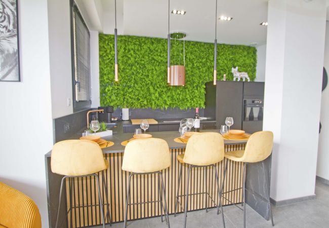 Apartment in Nice - LUXURY GARDEN JACUZZI PROMENADE Apartment in Nice - LUXURY GARDEN JACUZZI PROMENADE