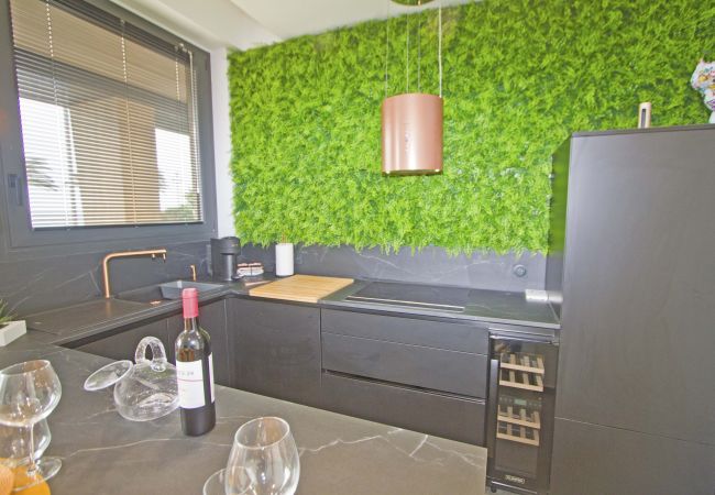 Apartment in Nice - LUXURY GARDEN JACUZZI PROMENADE Apartment in Nice - LUXURY GARDEN JACUZZI PROMENADE