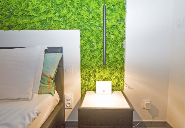 Apartment in Nice - LUXURY GARDEN JACUZZI PROMENADE Apartment in Nice - LUXURY GARDEN JACUZZI PROMENADE