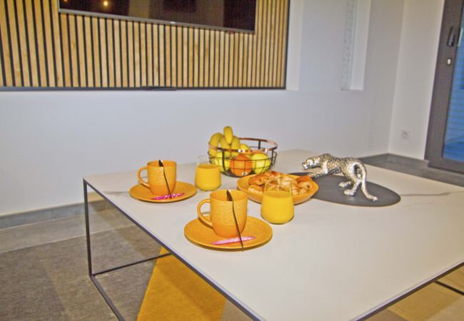 Apartment in Nice - LUXURY GARDEN JACUZZI PROMENADE Apartment in Nice - LUXURY GARDEN JACUZZI PROMENADE