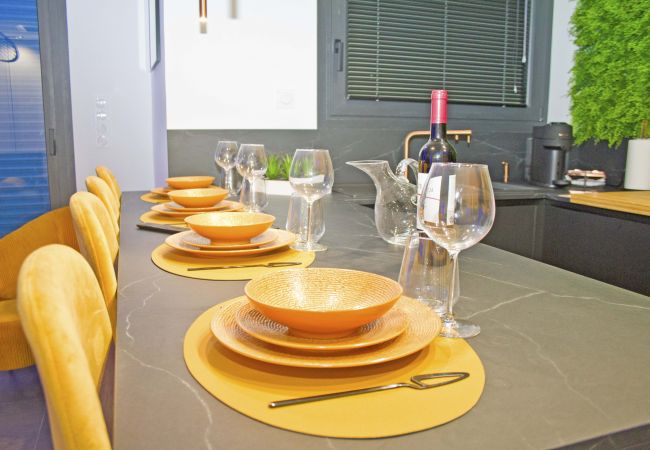 Apartment in Nice - LUXURY GARDEN JACUZZI PROMENADE Apartment in Nice - LUXURY GARDEN JACUZZI PROMENADE