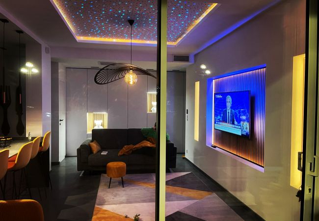 Apartment in Nice - LUXURY GARDEN JACUZZI PROMENADE Apartment in Nice - LUXURY GARDEN JACUZZI PROMENADE