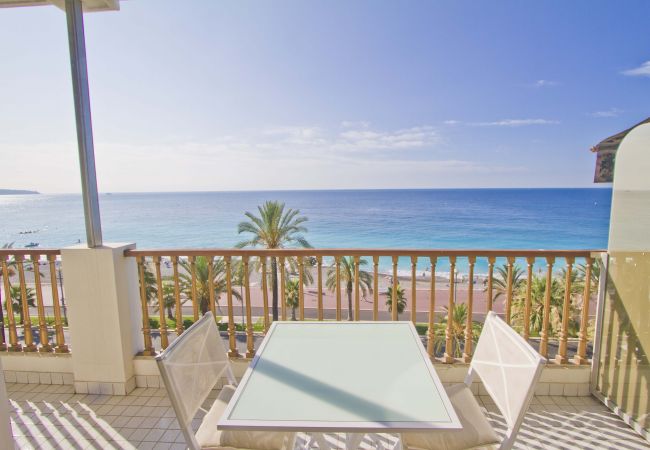 Apartment in Nice - Panoramic Sea View Promenade Apartment in Nice - Panoramic Sea View Promenade