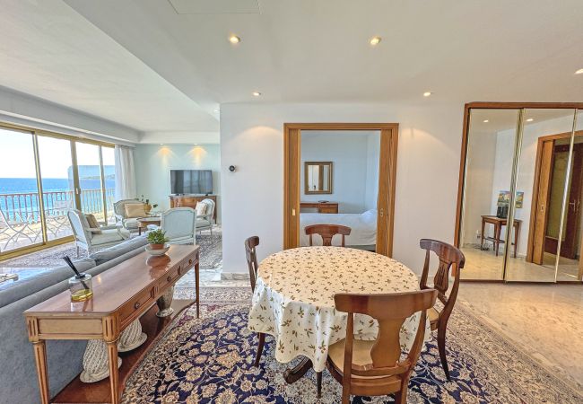 Apartment in Nice - Panoramic Sea View Promenade Apartment in Nice - Panoramic Sea View Promenade
