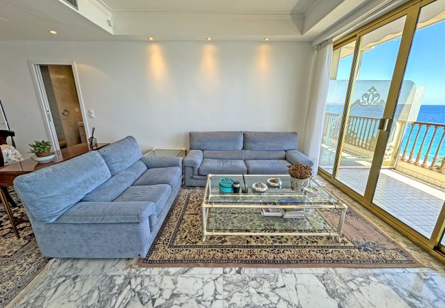 Apartment in Nice - Panoramic Sea View Promenade Apartment in Nice - Panoramic Sea View Promenade