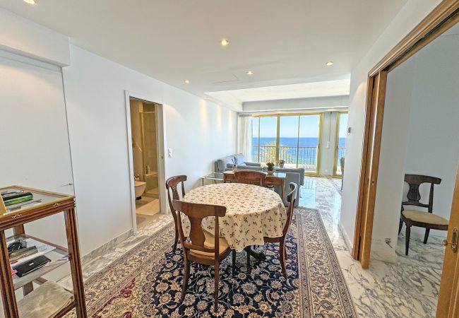 Apartment in Nice - Panoramic Sea View Promenade Apartment in Nice - Panoramic Sea View Promenade