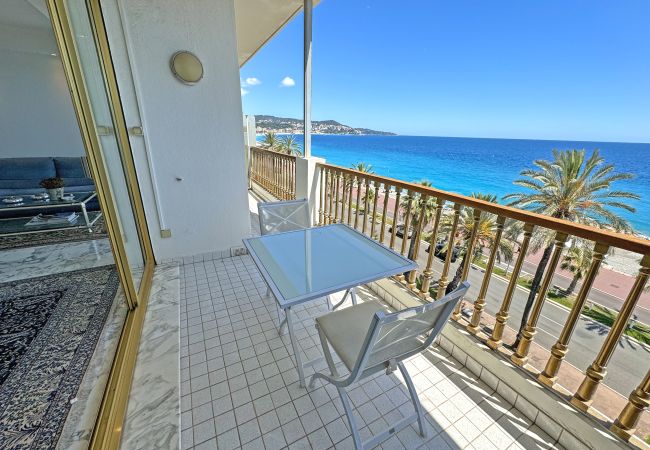 Apartment in Nice - Panoramic Sea View Promenade Apartment in Nice - Panoramic Sea View Promenade