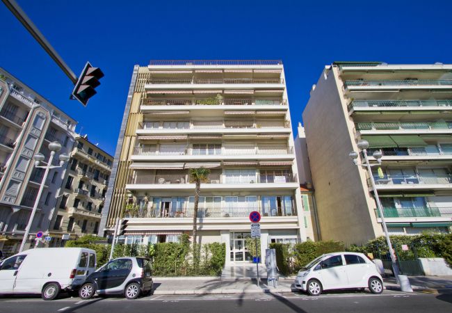 Apartment in Nice - Sea Front Palace Promenade Apartment in Nice - Sea Front Palace Promenade
