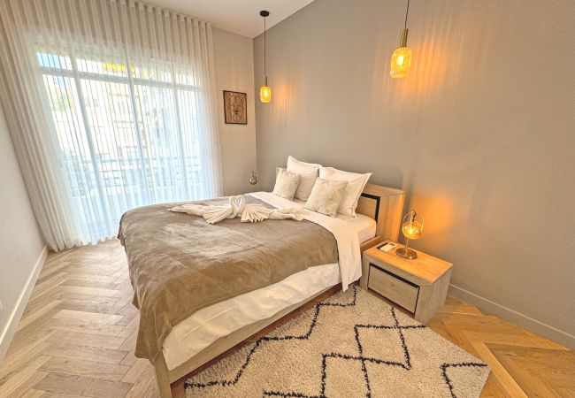 Apartment in Nice - Sea Front Condo Promenade Apartment in Nice - Sea Front Condo Promenade