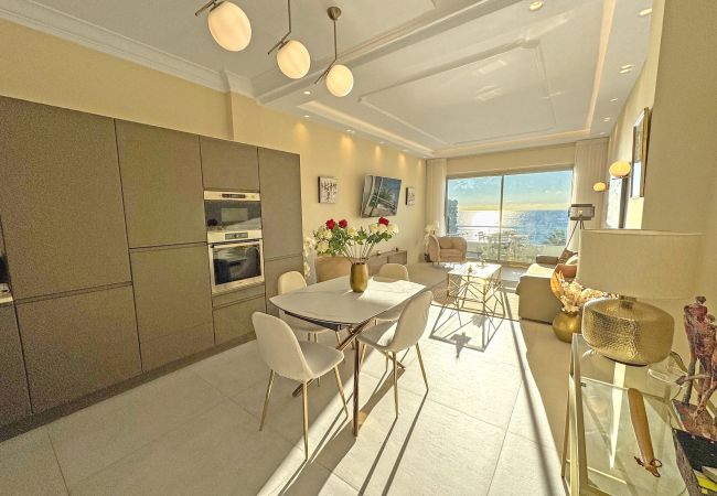 Apartment in Nice - Sea Front Condo Promenade Apartment in Nice - Sea Front Condo Promenade