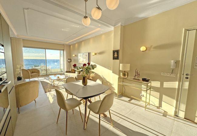 Apartment in Nice - Sea Front Condo Promenade Apartment in Nice - Sea Front Condo Promenade