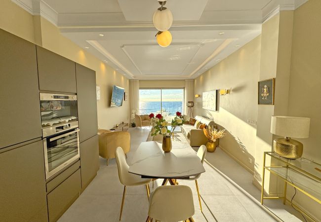 Apartment in Nice - Sea Front Condo Promenade Apartment in Nice - Sea Front Condo Promenade