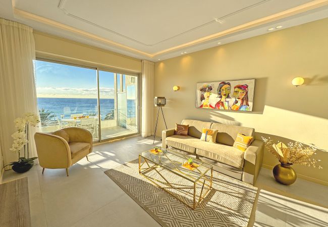 Apartment in Nice - Sea Front Condo Promenade Apartment in Nice - Sea Front Condo Promenade