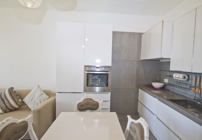 Apartment in Nice - Garden Floor Condo with Promenade Sea View Apartment in Nice - Garden Floor Condo with Promenade Sea View