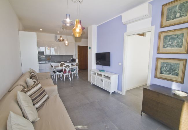 Apartment in Nice - Garden Floor Condo with Promenade Sea View Apartment in Nice - Garden Floor Condo with Promenade Sea View