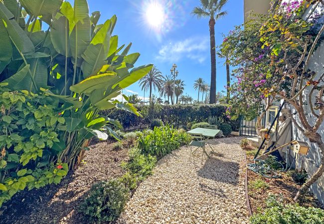 Apartment in Nice - Cosy Sea Front Garden Nice Apartment in Nice - Cosy Sea Front Garden Nice