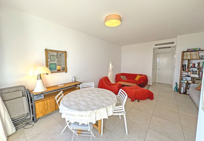 Apartment in Nice - Cosy Sea Front Garden Nice Apartment in Nice - Cosy Sea Front Garden Nice