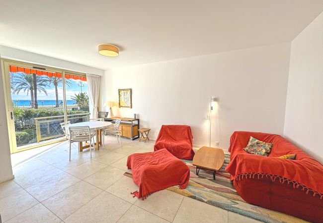 Apartment in Nice - Cosy Sea Front Garden Nice Apartment in Nice - Cosy Sea Front Garden Nice