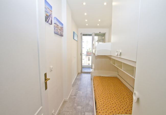 Apartment in Nice - Luxury Sea Front Condo Milord Apartment in Nice - Luxury Sea Front Condo Milord