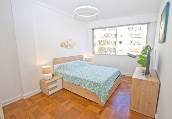 Apartment in Nice - Luxury Sea Front Condo Milord Apartment in Nice - Luxury Sea Front Condo Milord