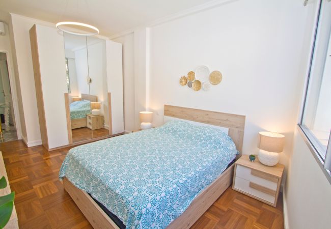 Apartment in Nice - Luxury Sea Front Condo Milord Apartment in Nice - Luxury Sea Front Condo Milord