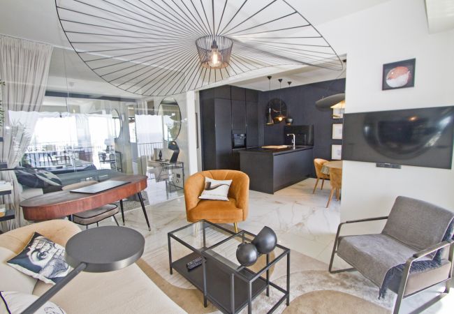 Apartment in Nice - Luxury Flat Beachfront Nice Apartment in Nice - Luxury Flat Beachfront Nice