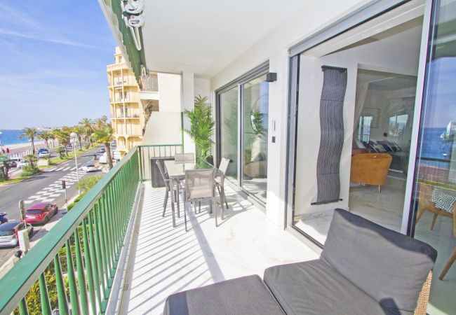 Apartment in Nice - Luxury Flat Beachfront Nice Apartment in Nice - Luxury Flat Beachfront Nice