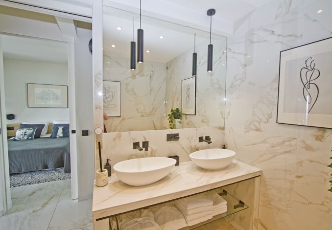 Apartment in Nice - Luxury Flat Beachfront Nice Apartment in Nice - Luxury Flat Beachfront Nice