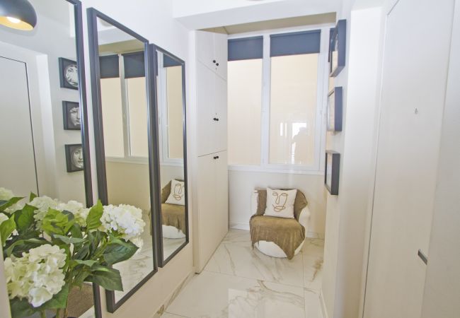 Apartment in Nice - Luxury Flat Beachfront Nice Apartment in Nice - Luxury Flat Beachfront Nice